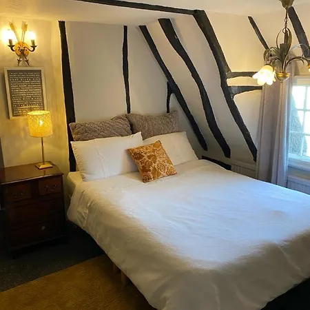 Quirky 18Th Century Thatched Cottage Great Staughton Exterior foto